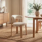 silla-comedor-organica-tela-crema-madera-homzzy-laren