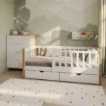 cama-infantil-madera-roble-blanca-barras-laterales-cajon-homzzy-elian-1