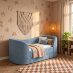 cama-infantil-tapizada-boucle-azul-bordes-redondeados-madera-roble-homzzy-loane-cali