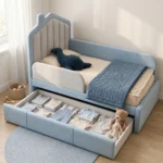 cama-nino-casita-terciopelo-rosado-madera-roble-homzzy-solenne