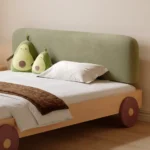 cama-infantil-forma-carro-madera-roble-homzzy-rallye-cartagena