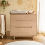 comoda-bebe-4-cajones-madera-roble-escandinava-homzzy-aubin-bogota