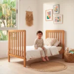 cuna madera roble natural habitacion bebe iluminada homzzy aevum