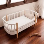 cama montessori blanca madera roble habitacion infantil homzzy camden