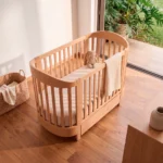 cuna oval madera roble natural barrotes cuarto bebe homzzy nocturne